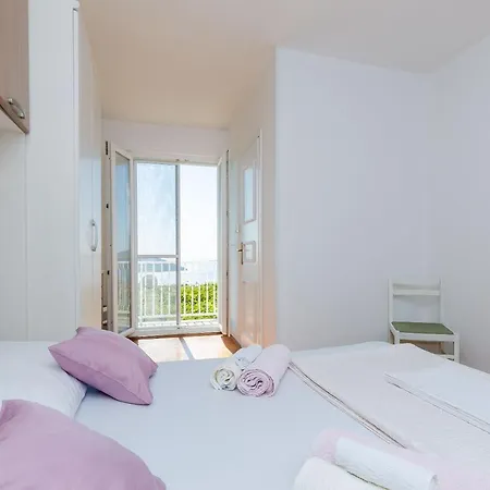 빌라 Splendid View House 오라사크