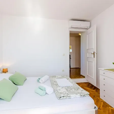 Villa Splendid View House
